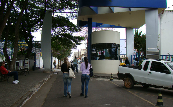 /11303uni-peq.jpg