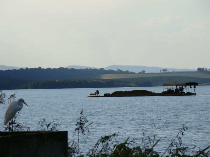 /11373lago-peq.jpg