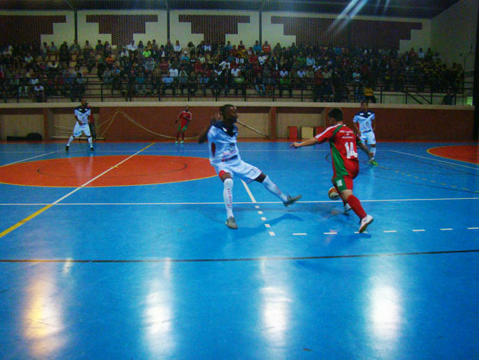 /11706futsal-int.jpg