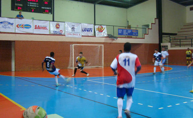 /12193futsal-peq.jpg