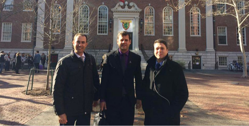/12968havard-cp.jpg