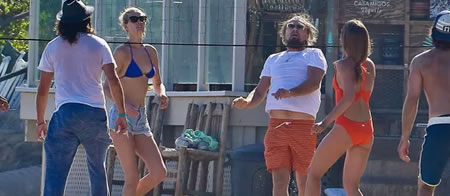 /8007dicaprio_p.jpg