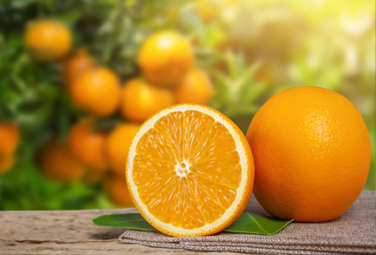 Acelere seu metabolismo e queime gordura com essa bebidinha caseira de limão, laranja e alface